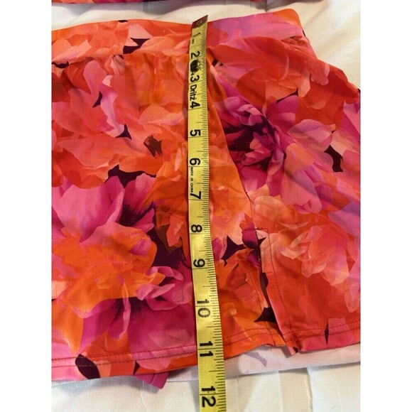 MIRACLESUIT x TALBOTS SANIBEL BLENDED FLORAL TANKINI Light Control Size 8 - Picture 15 of 15